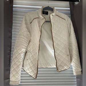White lightweight jacket